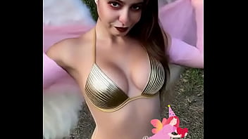 Ginger Paris Sexy woman Is An Angel