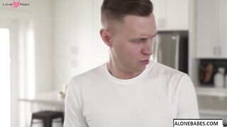 Redhead Step-Mother Lauren Phillips Loves A Creamped Pussy