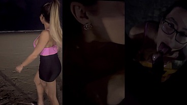 Chupei o negão em público na praia