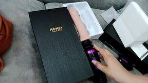 me masturbo con mi juguete de  honey play box  y que me corro a chorros - squirt - porno en espanol