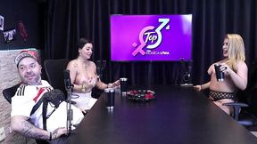 safada tira o sutia mostrando seus lindos peitos grandes - bruna ferraz