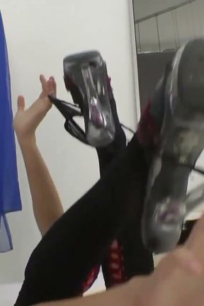 Full video! Hardcore beauty in stockings Rachel F rubs her clit while getting her ass packed!