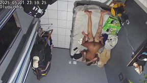caiu na net novinha filmada por camera no quarto