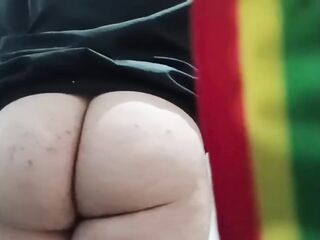 opening my large booty for u lastly screw me