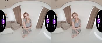 Mimi Cica's Sultry Solo: Masturbating to Bliss in 3D VR