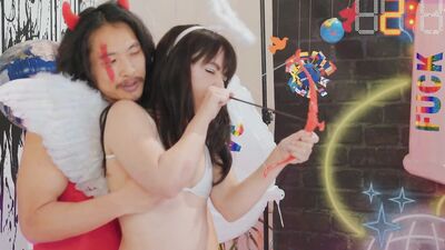 Jerkaoke- Hot Couple Whitney Wright and Leo Vice Have Hot And Steamy Makeup Sex