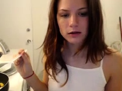 Amateur Webcam Teen Masturbates And Teases