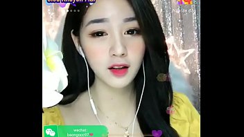 Em g&aacute_i xinh xắn livestream Uplive