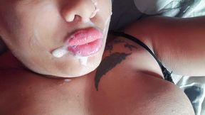 acordando e tomando leite na cara demanha