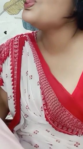 Jamai nijer sasuri ke paan khaiye chude dilo   Clip 1