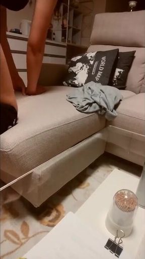 部屋着から少しづつ脱いでいって・・・