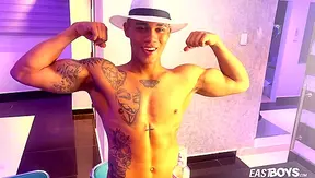 Arthur Hunter Crew Goes Wild — Fully Nude Ready for Action – EastBoys 18+