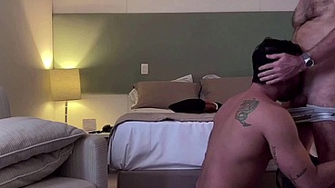 COROA DE 60 ANOS COMEU GOSTOSO