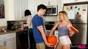 Stepsis Aubrey rips off his pants revealing her brother's secret&#x1F92B; pumpkin pounding pleasure