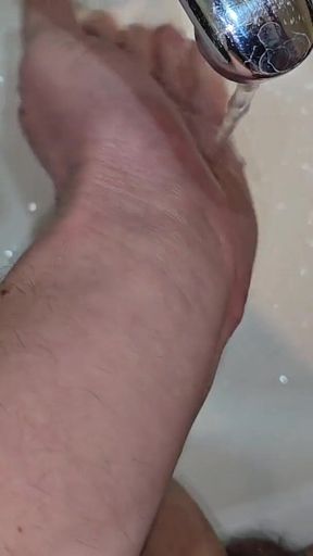 Male Pissing Compilation - POV Pee to the Bathroom Sink. Strong and Long Peeings