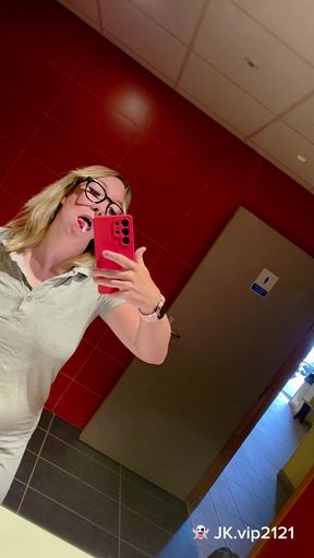 I decide to finger myself in the mountains at the resort of Les Corbiers near Grenoble