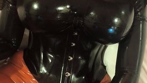 Rubberdoll fucking her slave
