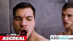 NEXT DOOR RAW - Muscle Hunks Princeton & Scott - Big Co