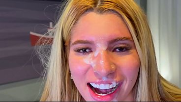 Ser&aacute_ que essa Novinha de 18 anos aguenta levar surra de Piroca sem Parar ?