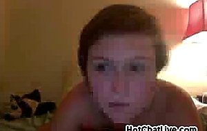 Nude teen on cam at hotchatlive