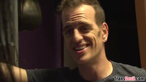 Holy fuck! is that a pecker? - diamond dixon