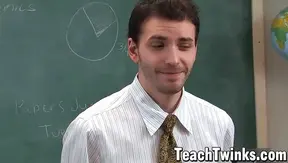 Wade Warren Claims Justin Giles in Hardcore Bareback Action – 18+