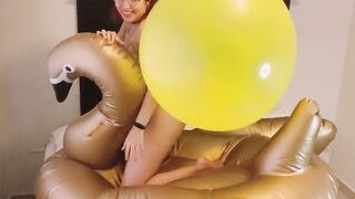 Adorable Hispanic bimbos pose you with my gigantic inflatable golden swan and my 32" gigantic balloon