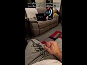 Str8 lad piss in front of roommate