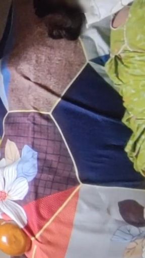 I Fucked My Sexy House Owner Aunty in Nighty and Creampied Her Pussy