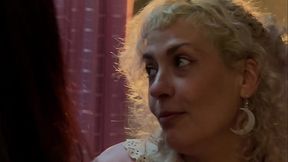 05 EMPREGADA L&Eacute_SBICA FODENDO AS AMIGAS E DELIRANDO COM TR&Ecirc_S BUCETAS GOSTOSAS