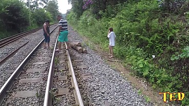 Por trás das câmeras do velinho fodeu a novinha - Luara Amaral - Sandro Lima - Binho Ted