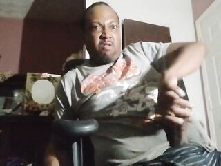 Me pre coming