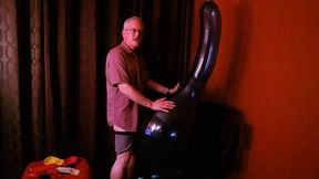 141) Extra Long Neck Round Balloon Fun - Balloonbanger