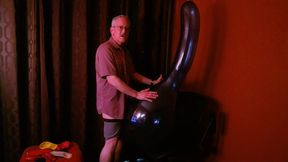 141) Extra Long Neck Round Balloon Fun - Balloonbanger