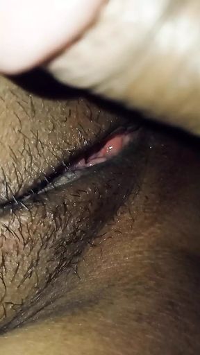 Desi Bhabhi chikani chut