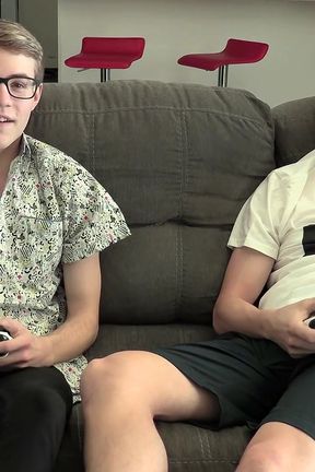 Gamer Boy Cum in His Hot Ass