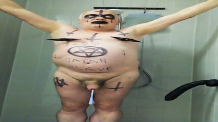 Satan slave is ready for his piss enema treatment