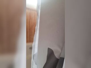 Hotwife en la ducha me atrapa y hace que me corra