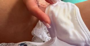 Hey Sugars! How Do You Like Such Mess?