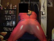 TWERKING MY FAT ASS IN A SKINTIGHT BODYSUIT