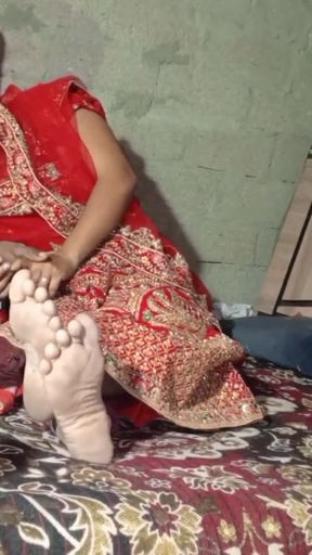 Must-see moment from &quot;Bhabhi ke sath devar ne manai suhagrat.&quot;