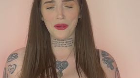 Mistress Amyyy laughs at your clitdick and locks you in chastity