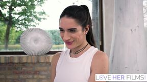 Feetness Buddies - Candice Luciani And Sexy Lexy