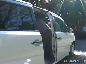 Seductive Japanese MILF Delivers Steamy Blowjob Adventure Inside Car