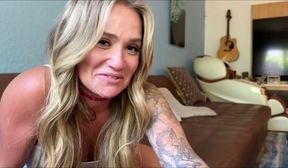 moms best friend party