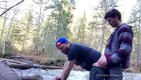 Jungle Heat: Hung Stranger Deepthroats Cum Like a Pro – XXXGayPorn