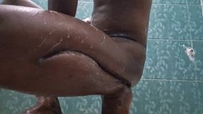 Muth marne ka video masterbating video of sexy boy in bathroom